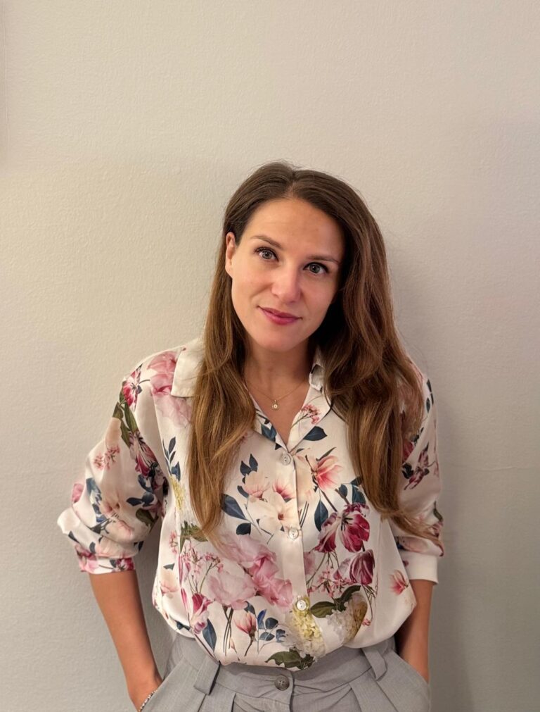 LAVINIA CAROL LAZZARETTI